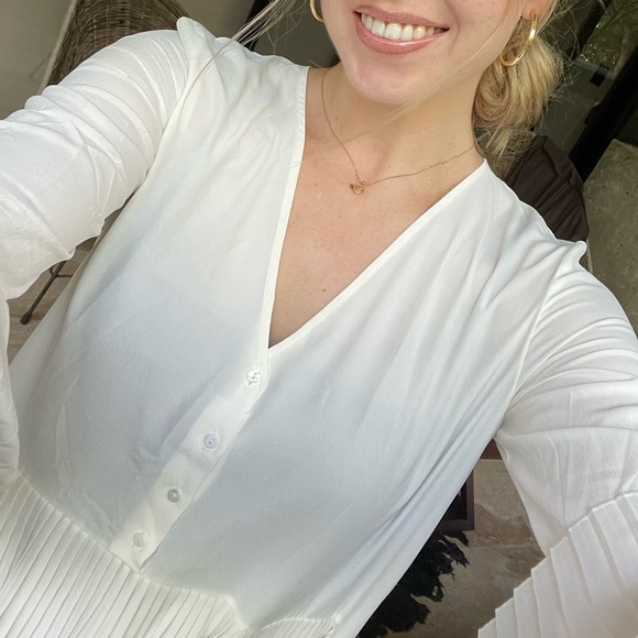 Flowy Zara Blouse — size S! - Picture 2 of 6